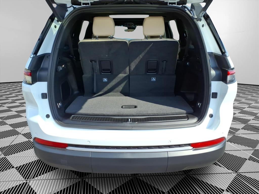 2026 Jeep Grand Cherokee GRAND CHEROKEE L LIMITED 4X2