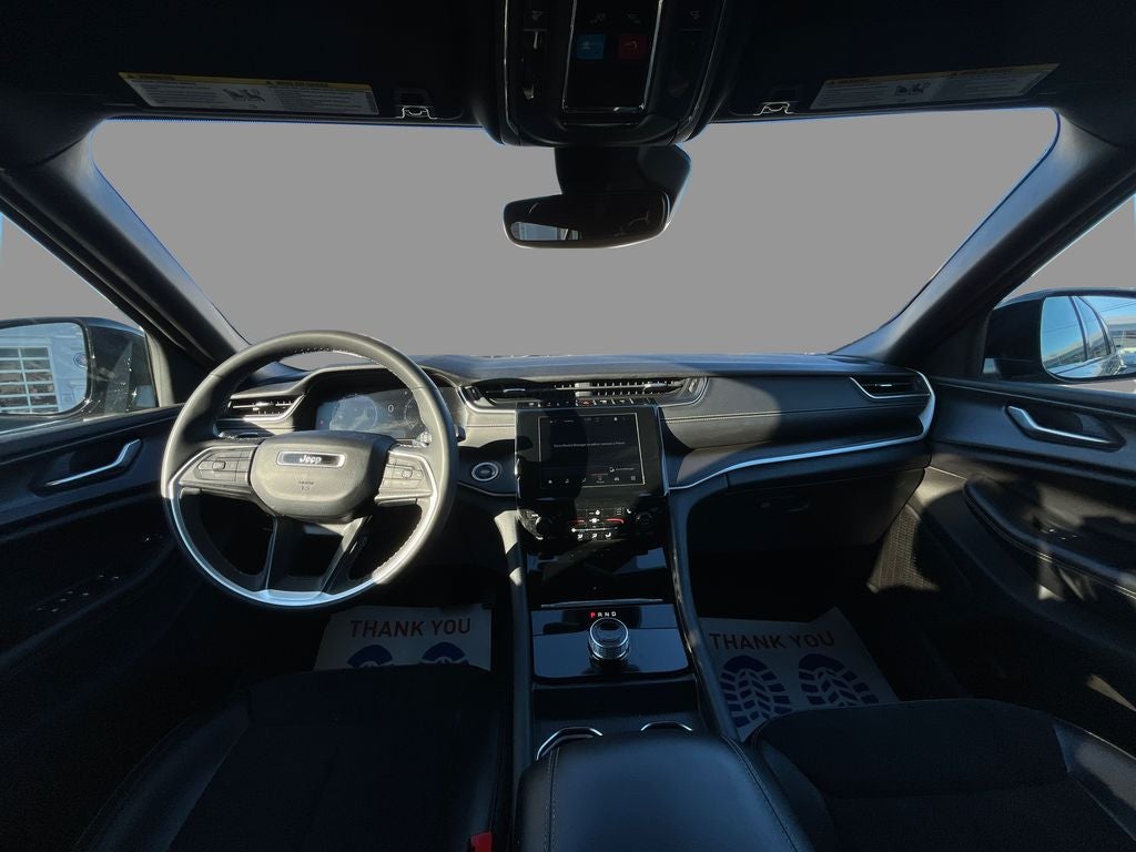 2024 Jeep Grand Cherokee L Altitude 4x4