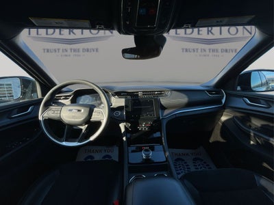 2024 Jeep Grand Cherokee L Altitude 4x4