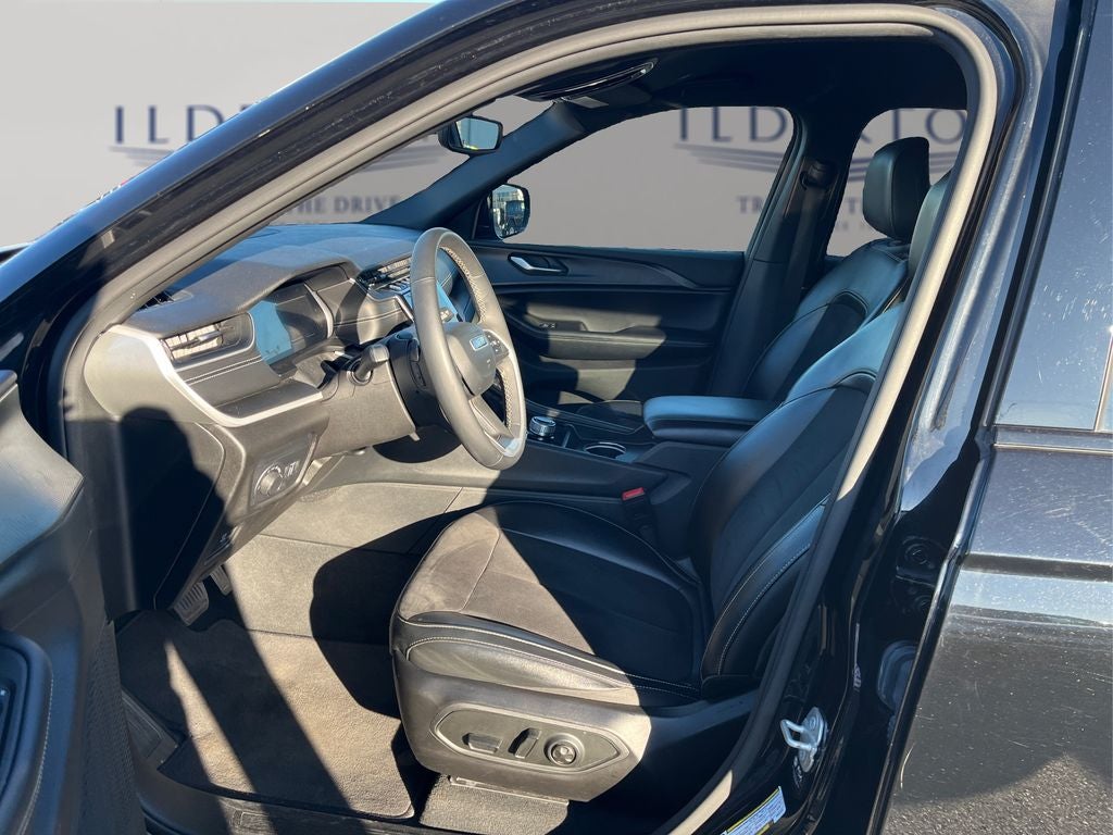 2024 Jeep Grand Cherokee L Altitude 4x4