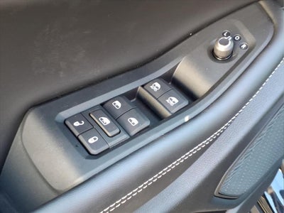 2027 Jeep Grand Cherokee GRAND CHEROKEE L LAREDO ALTITUDE 4X4