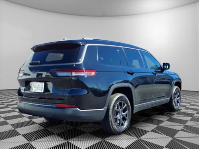 2027 Jeep Grand Cherokee GRAND CHEROKEE L LAREDO ALTITUDE 4X4