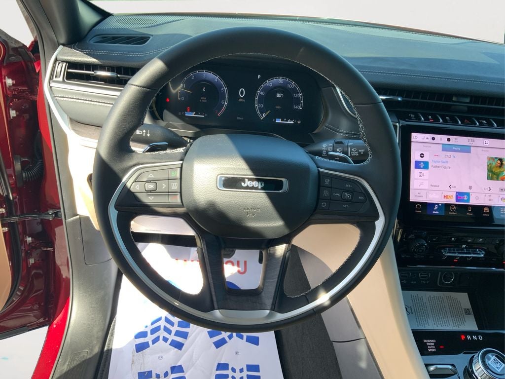 2025 Jeep Grand Cherokee GRAND CHEROKEE L LIMITED 4X4