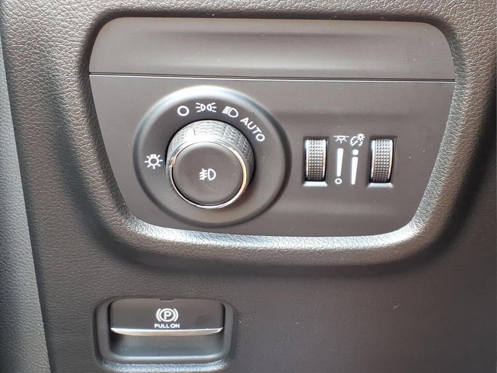 2026 Jeep Grand Cherokee GRAND CHEROKEE L LIMITED RESERVE 4X4