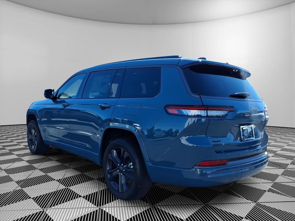 2027 Jeep Grand Cherokee GRAND CHEROKEE L LIMITED RESERVE 4X4
