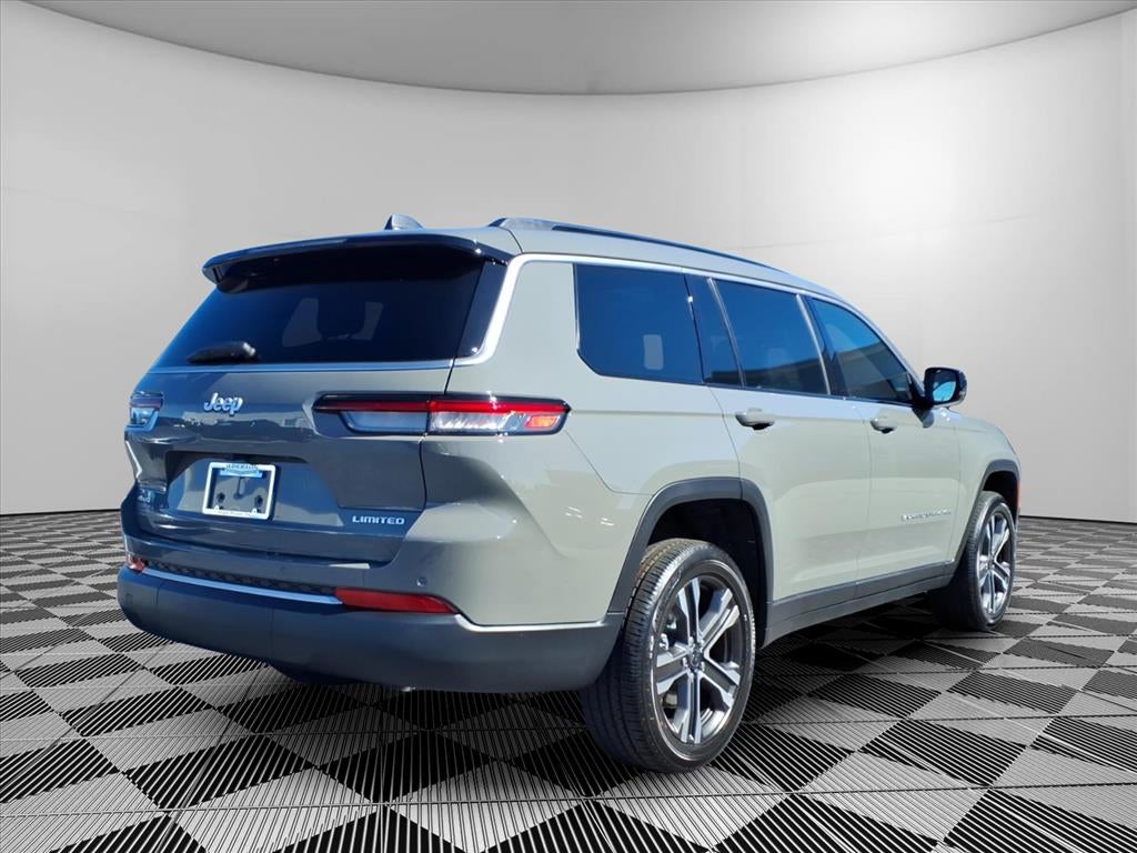 2027 Jeep Grand Cherokee GRAND CHEROKEE L LIMITED 4X4