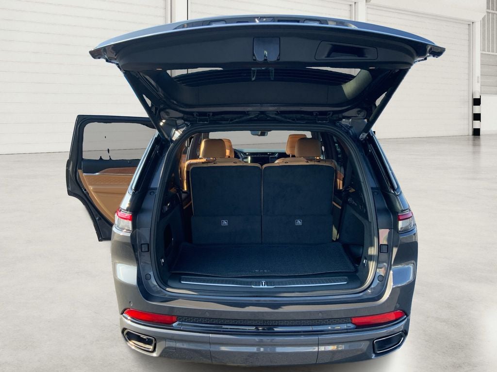 2025 Jeep Grand Cherokee GRAND CHEROKEE L SUMMIT RESERVE 4X4