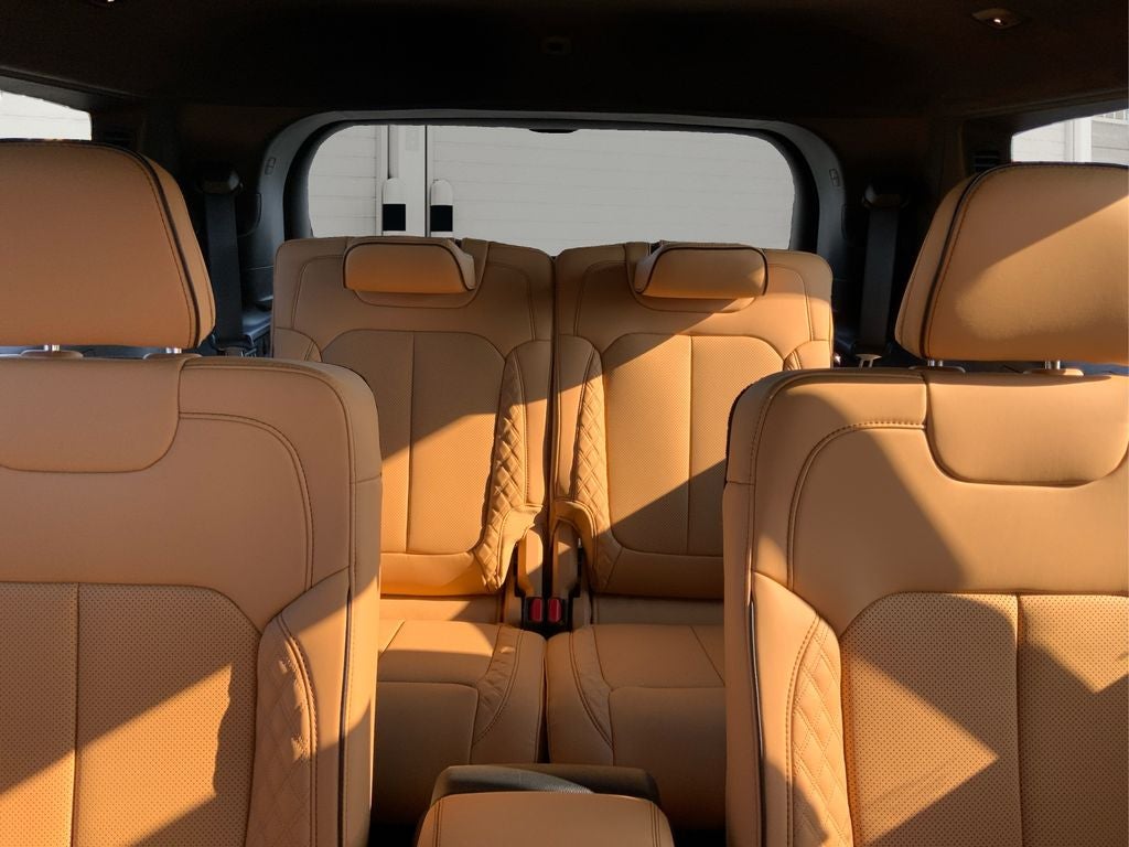 2025 Jeep Grand Cherokee GRAND CHEROKEE L SUMMIT RESERVE 4X4