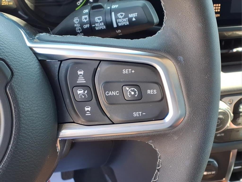 2025 Jeep Wrangler 4xe Sahara 4xe