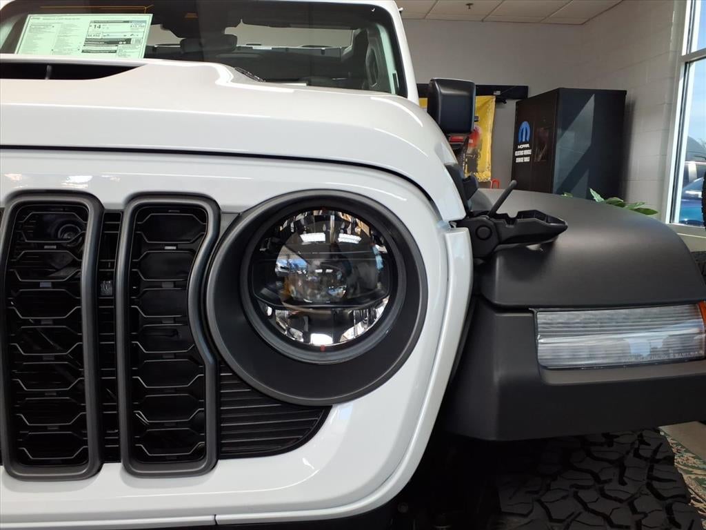2026 Jeep Wrangler WRANGLER 4-DOOR MOAB 392