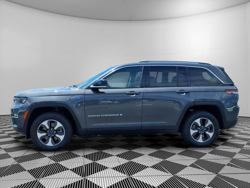 2022 Jeep Grand Cherokee 4xe 4xe