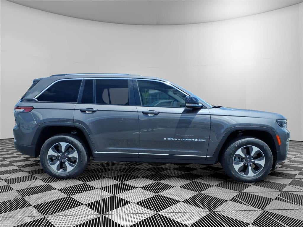 2022 Jeep Grand Cherokee 4xe 4xe