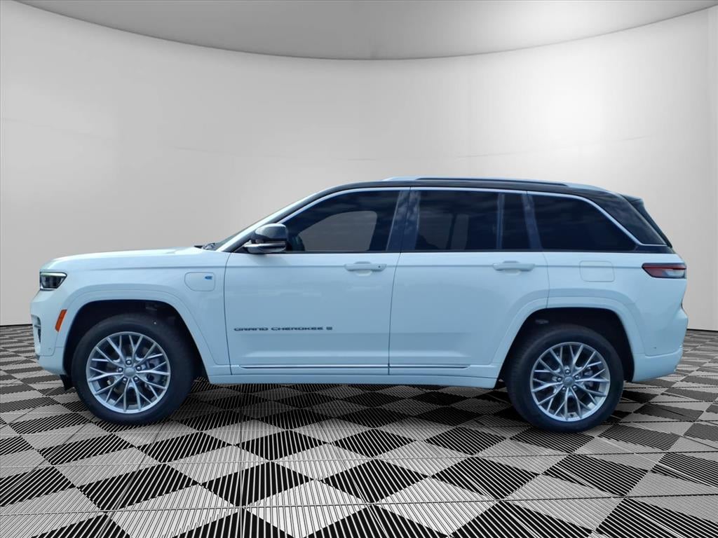 2022 Jeep Grand Cherokee 4xe Summit 4x4