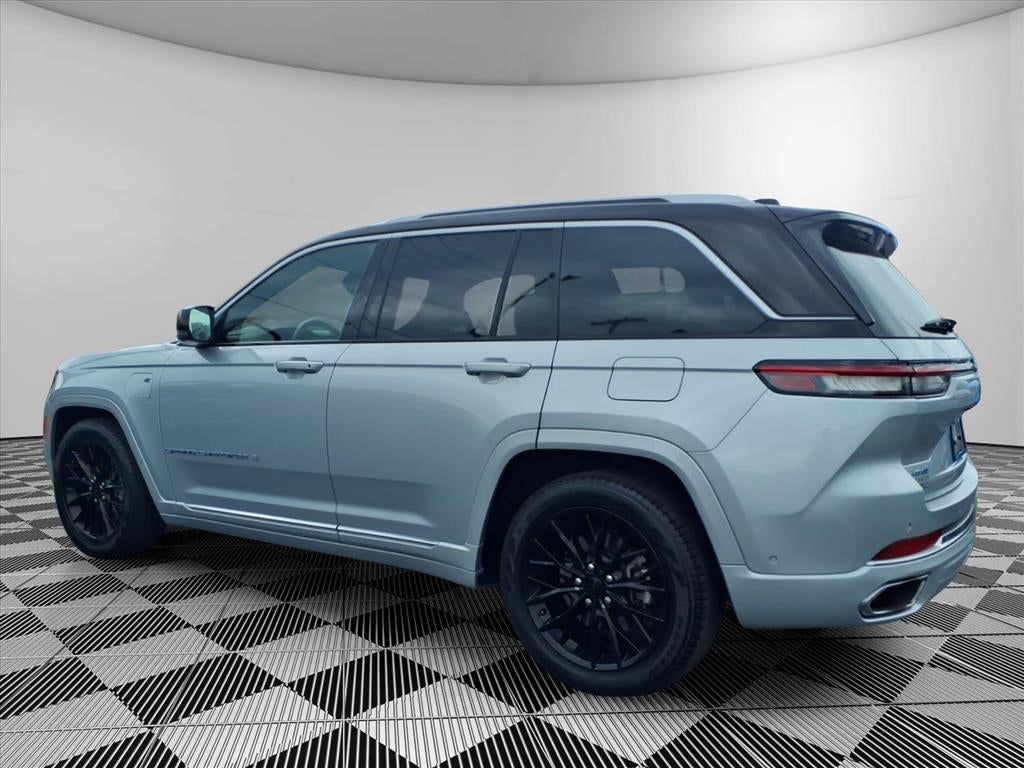 2022 Jeep Grand Cherokee 4xe Summit 4x4