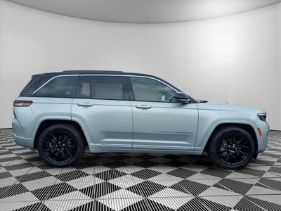 2022 Jeep Grand Cherokee 4xe Summit 4x4