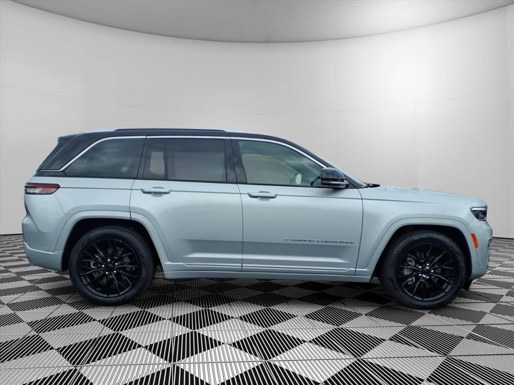 2022 Jeep Grand Cherokee 4xe Summit 4x4