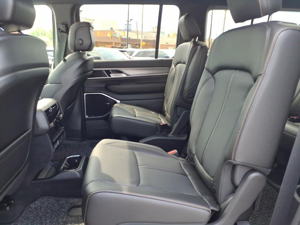 2026 Jeep Grand Wagoneer GRAND WAGONEER L 85TH ANNIVERSARY EDITION 4X4