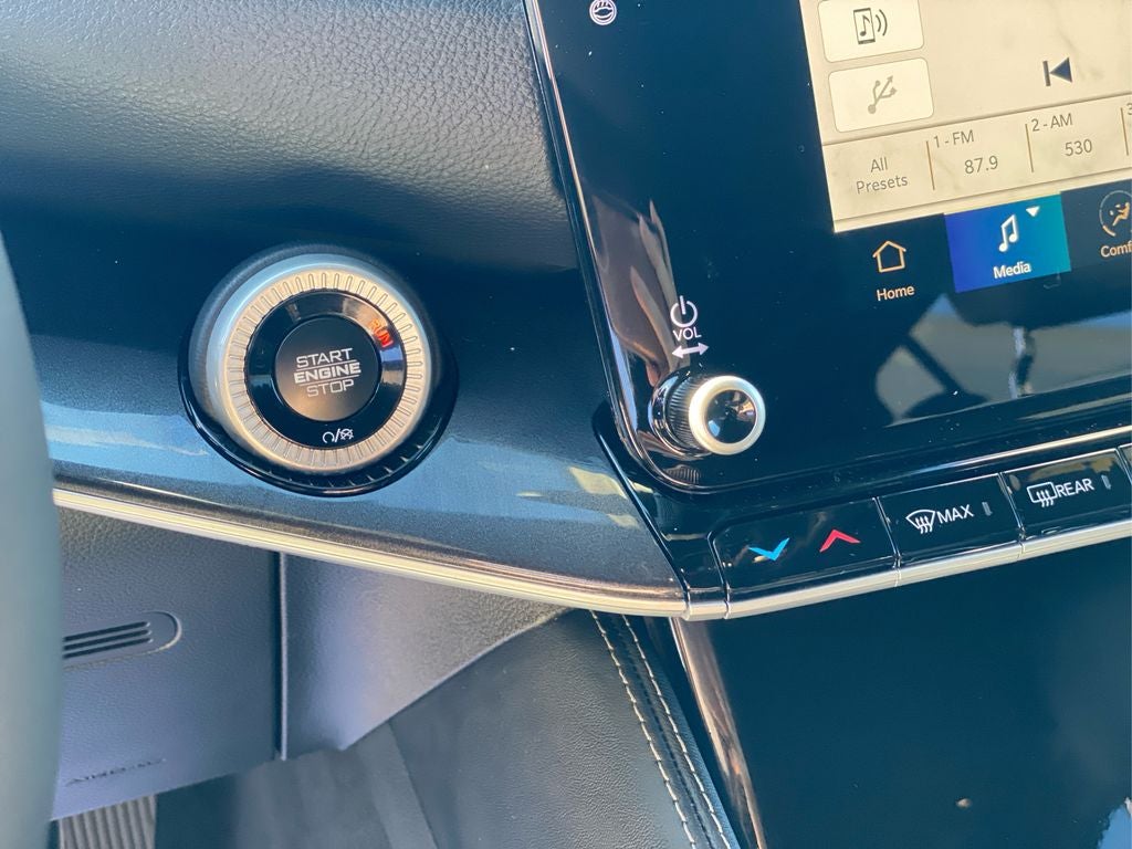 2024 Jeep Wagoneer Series I 4x2