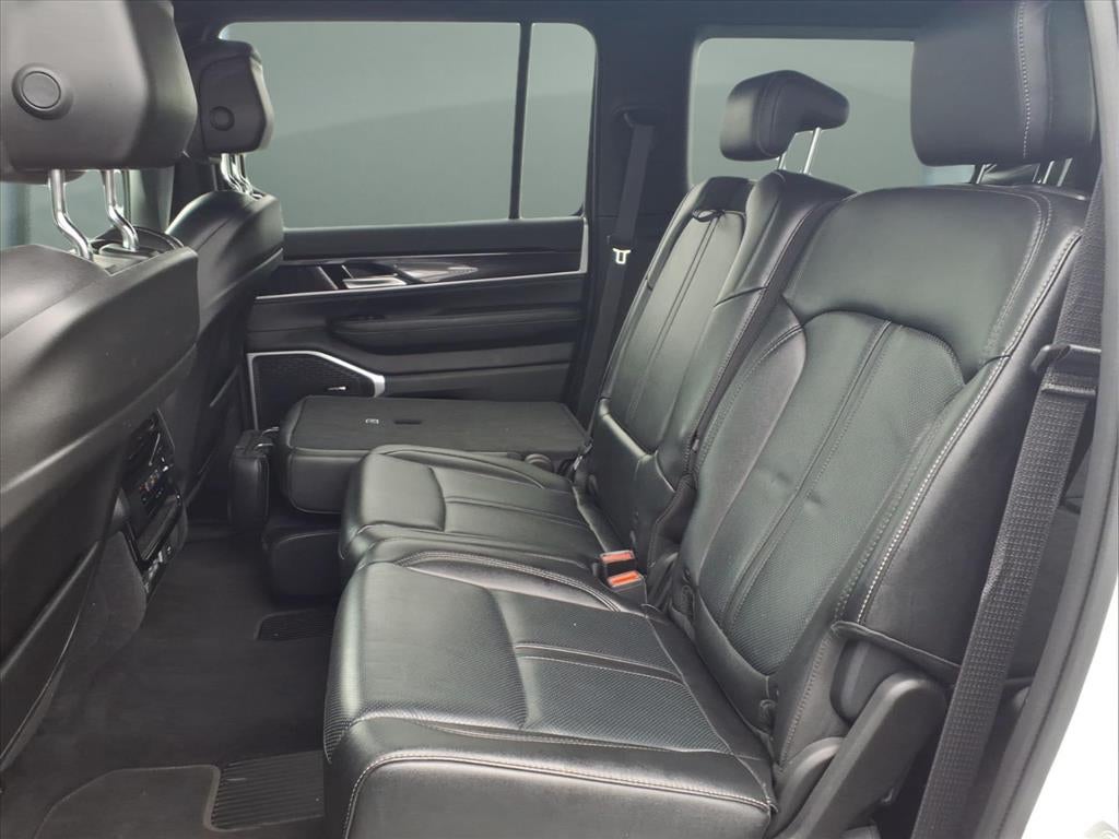 2024 Jeep Wagoneer Series I 4x2