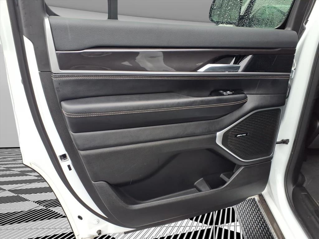 2024 Jeep Wagoneer Series I 4x2