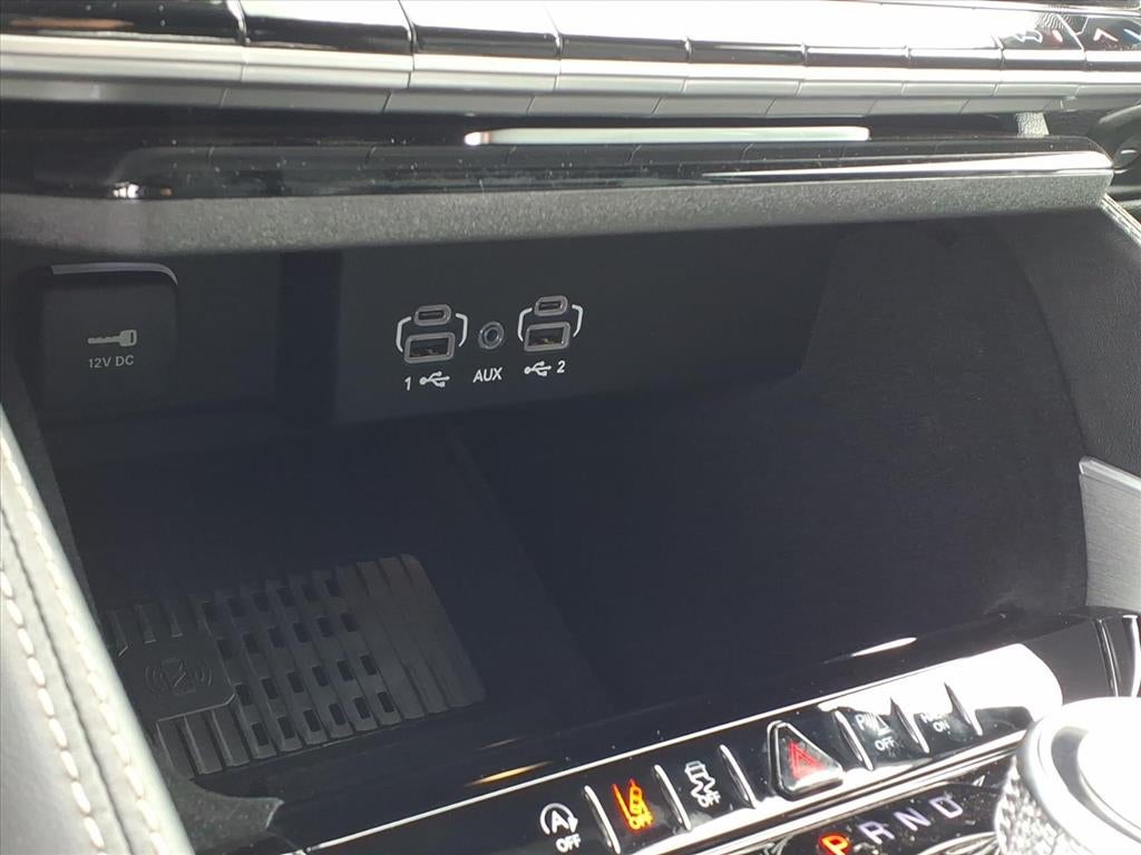 2026 Jeep Grand Wagoneer GRAND WAGONEER 4X2