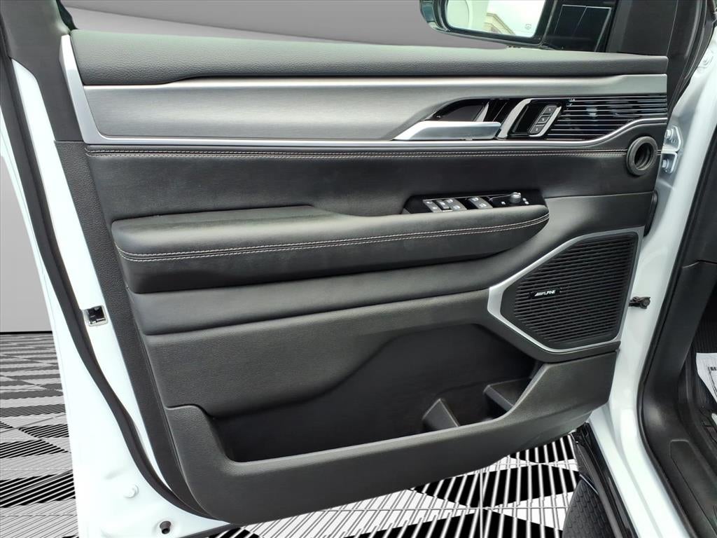 2026 Jeep Grand Wagoneer GRAND WAGONEER UPLAND 4X4