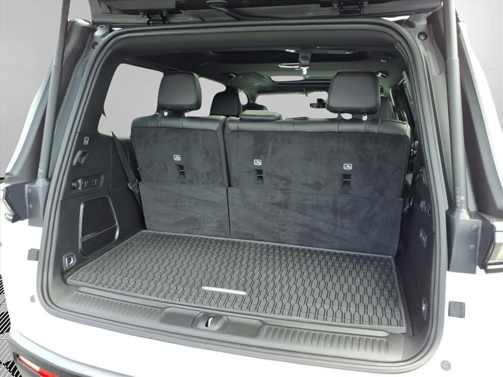 2026 Jeep Grand Wagoneer GRAND WAGONEER UPLAND 4X4