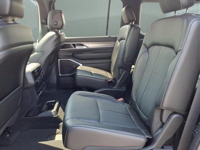 2026 Jeep Grand Wagoneer GRAND WAGONEER UPLAND 4X4