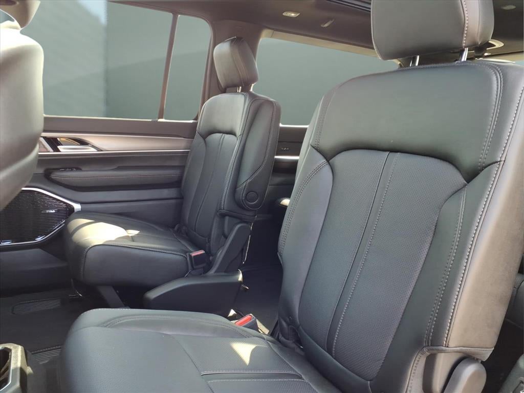 2026 Jeep Grand Wagoneer GRAND WAGONEER LIMITED ALTITUDE 4X4