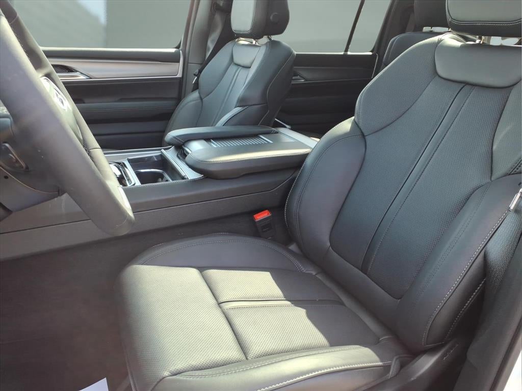 2026 Jeep Grand Wagoneer GRAND WAGONEER LIMITED ALTITUDE 4X4