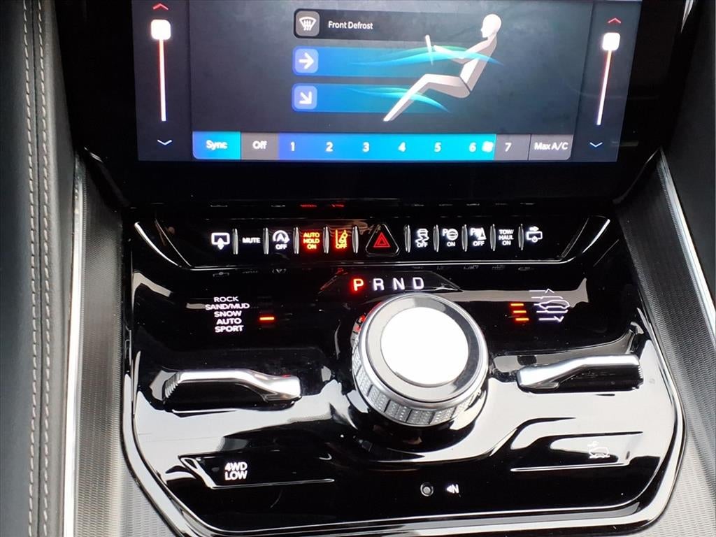 2024 Jeep Grand Wagoneer Series II 4x4