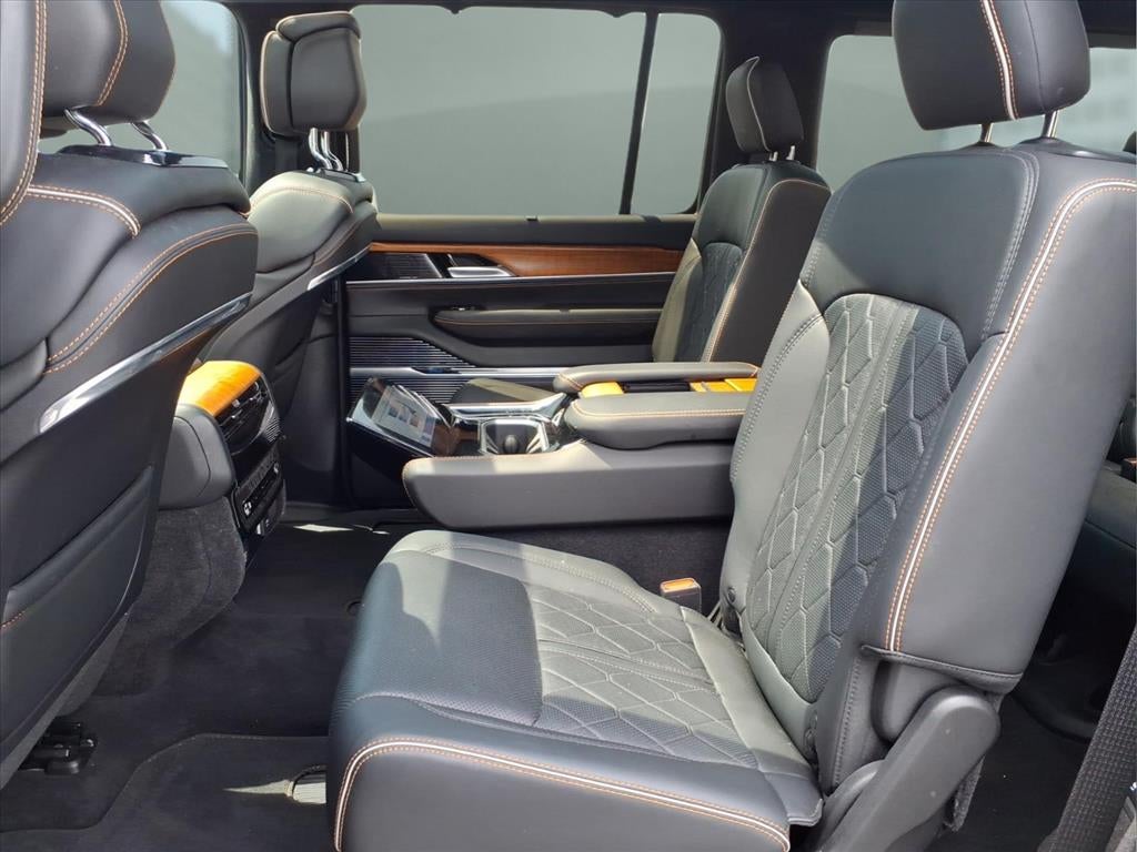 2023 Jeep Grand Wagoneer Series III 4x4