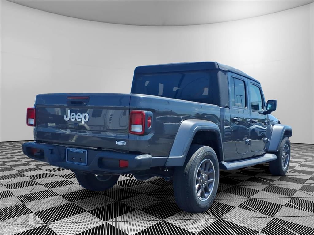 2022 Jeep Gladiator Overland 4x4