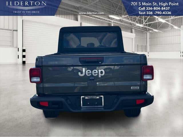 2022 Jeep Gladiator Overland 4x4