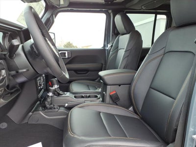 2026 Jeep Gladiator GLADIATOR SAHARA 4X4