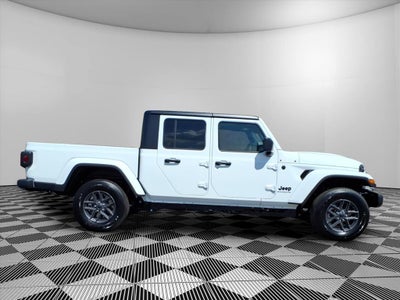 2026 Jeep Gladiator GLADIATOR SPORT S 4X4