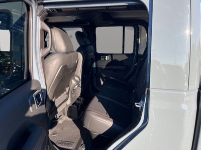 2025 Jeep Gladiator GLADIATOR RUBICON 4X4