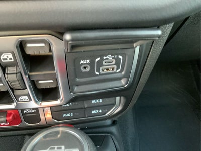 2025 Jeep Gladiator GLADIATOR MOJAVE X 4X4