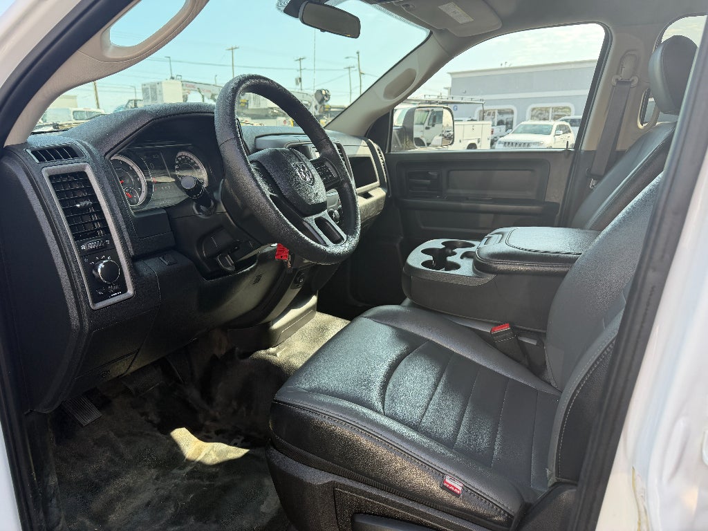 2021 RAM 1500 Classic Tradesman Quad Cab 4x4 6'4' Box