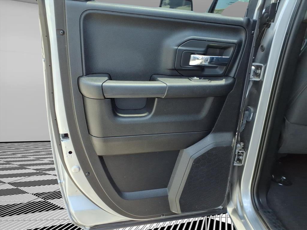 2021 RAM 1500 Classic Warlock Quad Cab 4x4 6'4' Box