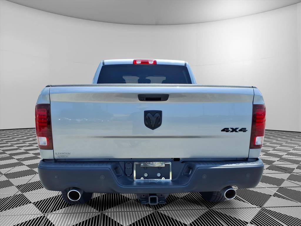 2021 RAM 1500 Classic Warlock Quad Cab 4x4 6'4' Box