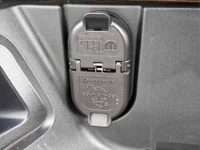 2024 RAM 1500 Classic Warlock Crew Cab 4x4 5'7' Box