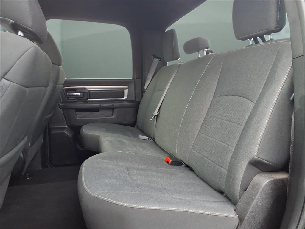 2024 RAM 1500 Classic Warlock Crew Cab 4x4 5'7' Box