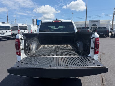 2024 RAM 1500 Laramie Crew Cab 4x2 5'7' Box