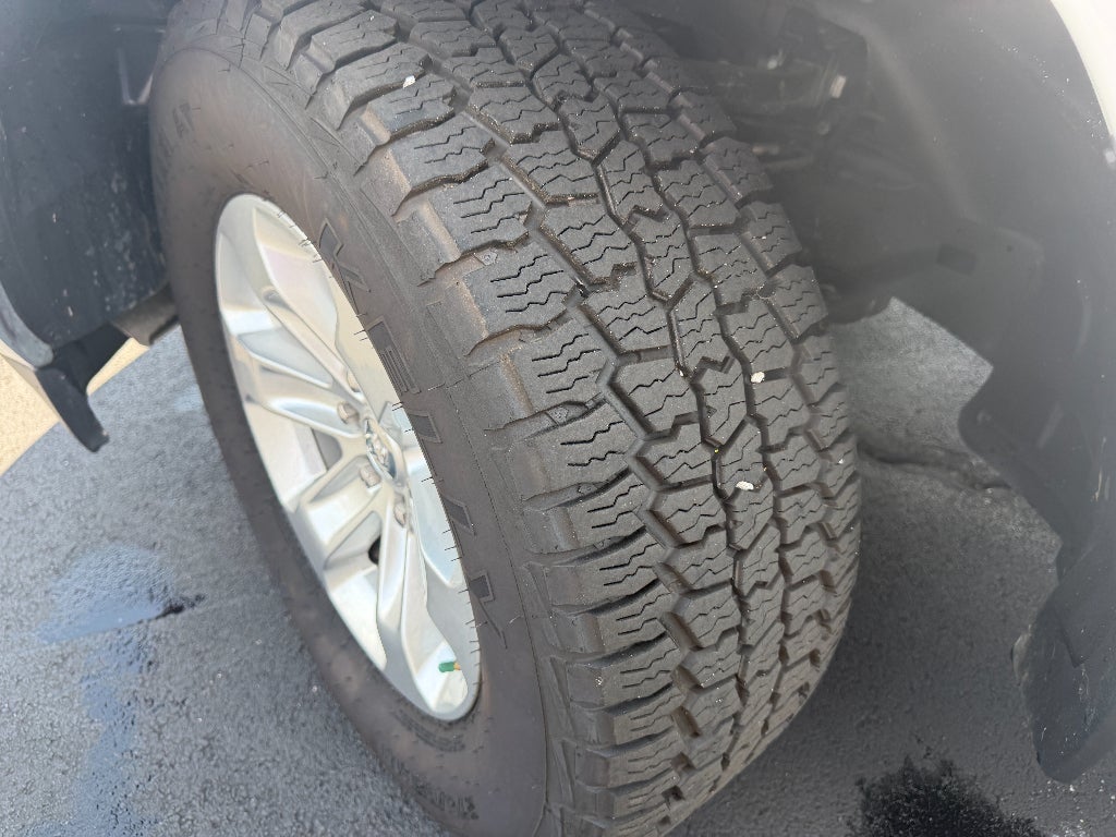 2024 RAM 1500 Laramie Crew Cab 4x2 5'7' Box