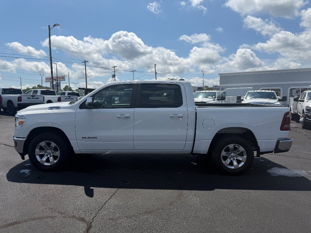 2024 RAM 1500 Laramie Crew Cab 4x2 5'7' Box