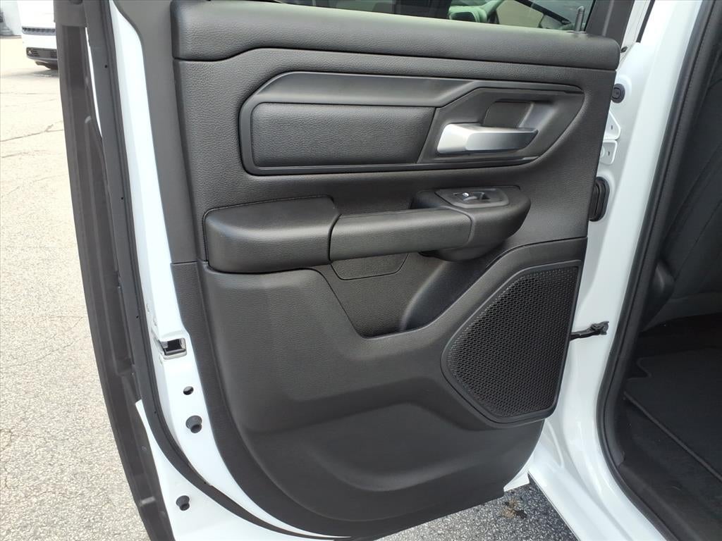 2026 RAM Ram 1500 RAM 1500 TRADESMAN QUAD CAB 4X4 6'4' BOX