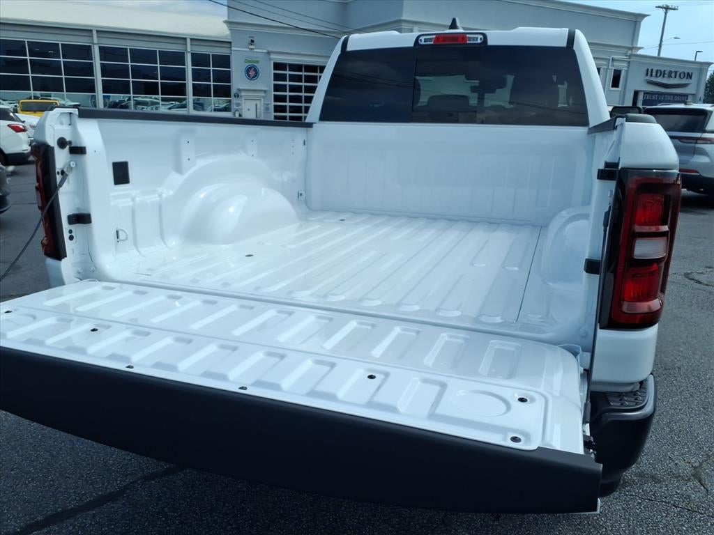 2026 RAM Ram 1500 RAM 1500 TRADESMAN QUAD CAB 4X4 6'4' BOX