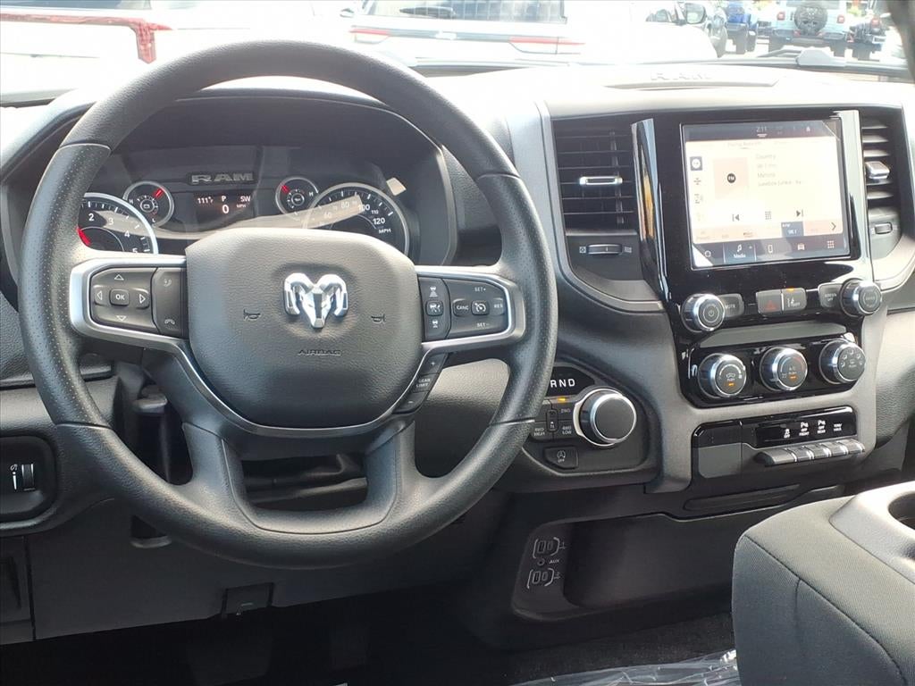 2026 RAM Ram 1500 RAM 1500 TRADESMAN QUAD CAB 4X4 6'4' BOX