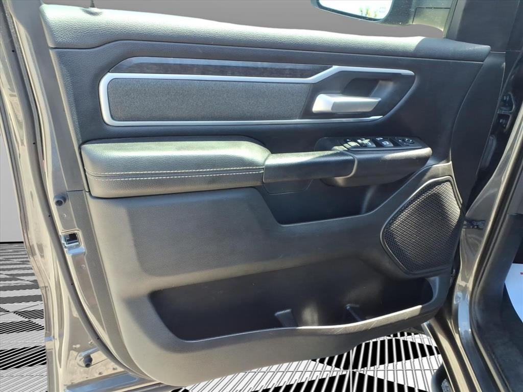 2022 RAM 1500 Big Horn Quad Cab 4x4 6'4' Box